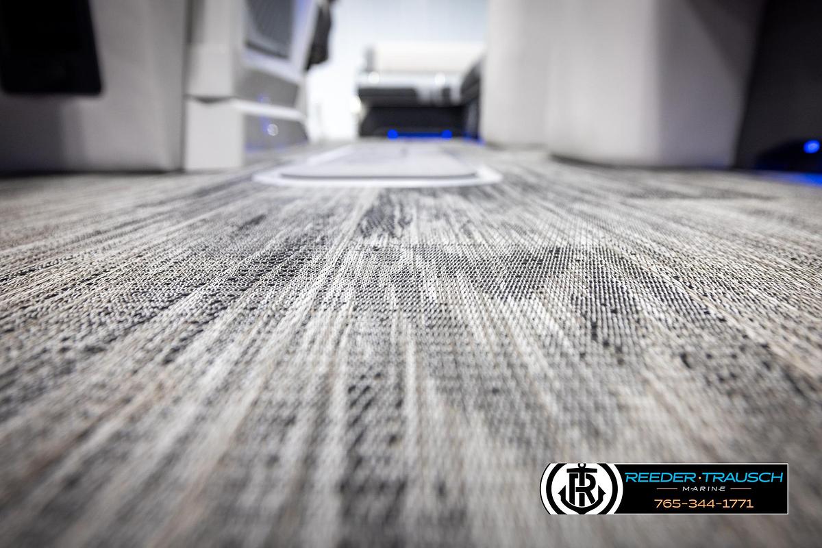 2025 Avalon Excalibur LTD CRB