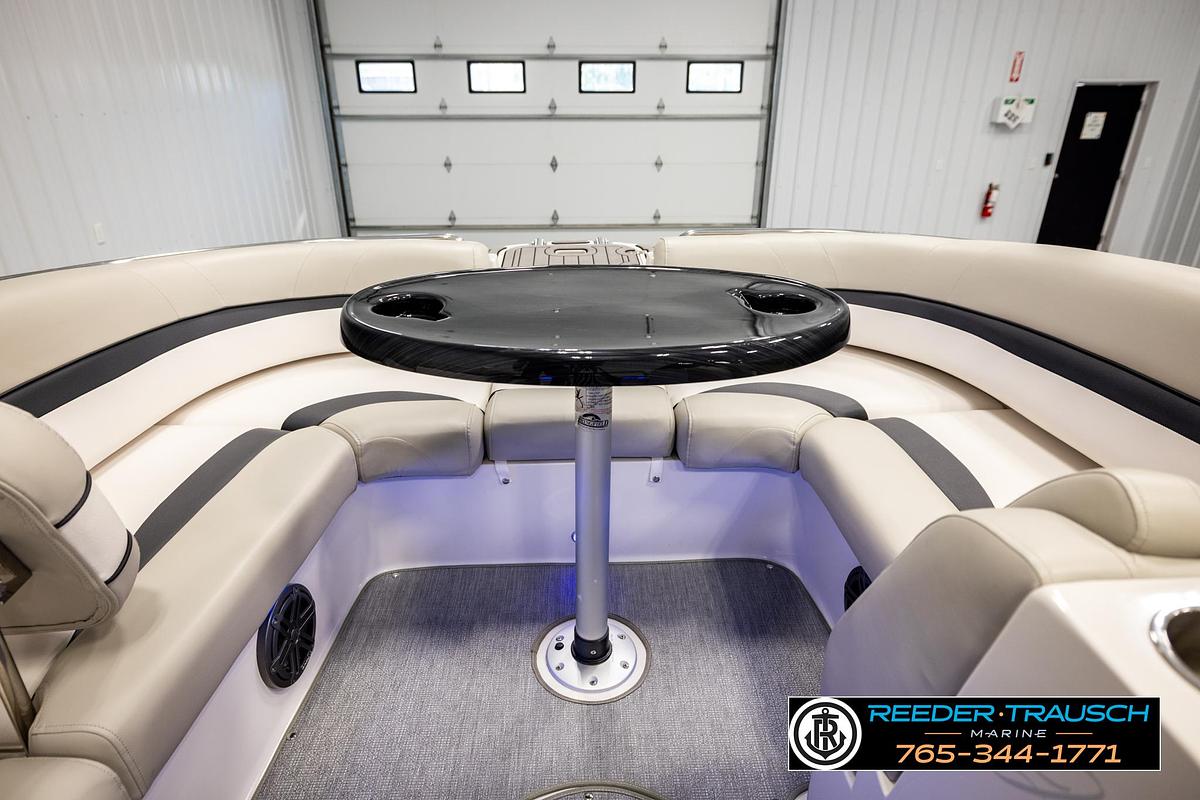 Used 2022 StarCraft Starstep 221