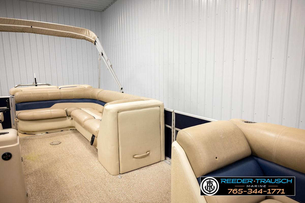 Used 2012 Cypress Cay 250 Cozumel