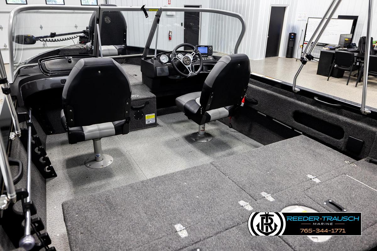 Used 2023 Crestliner 1750 FishHawk