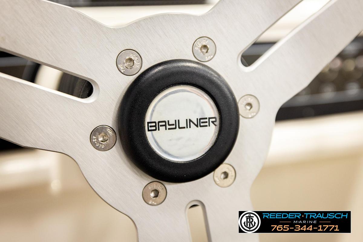 Used 2022 Bayliner DX 2250