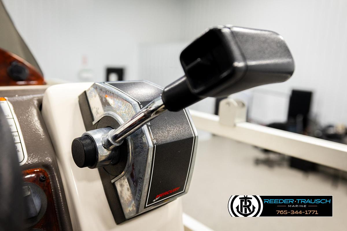 Used 2006 Sun Tracker Party Barge 22