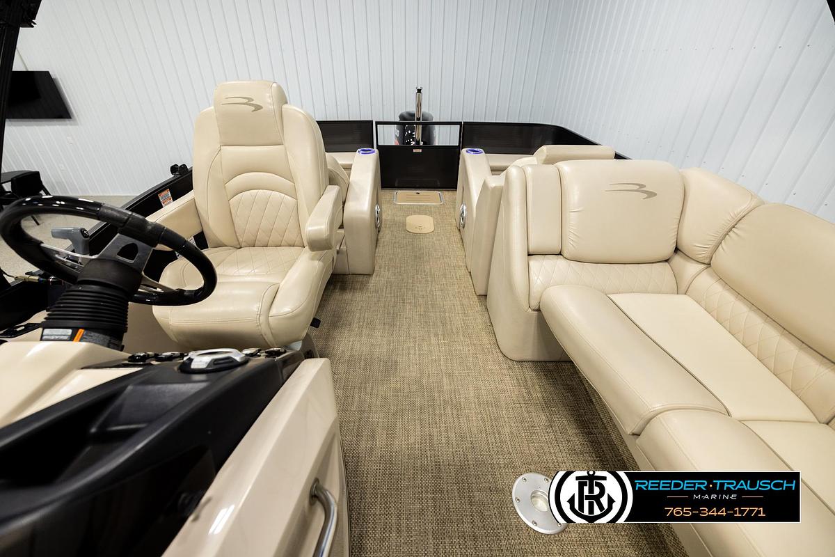 Used 2015 Bennington 2575 RCWL