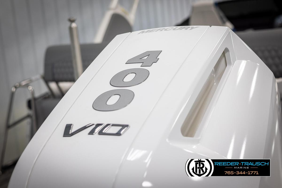 2025 Avalon Excalibur LTD QLW