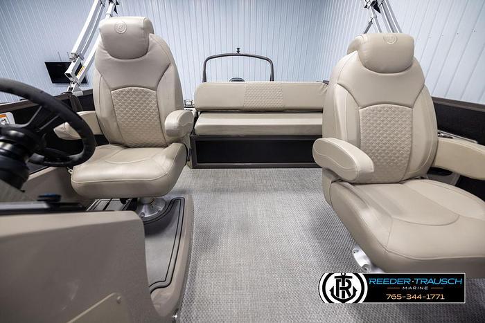 Used 2022 Premier 230 Sunsation RE