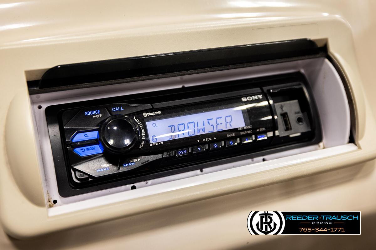 Used 2016 Bennington 24 SPDXDF