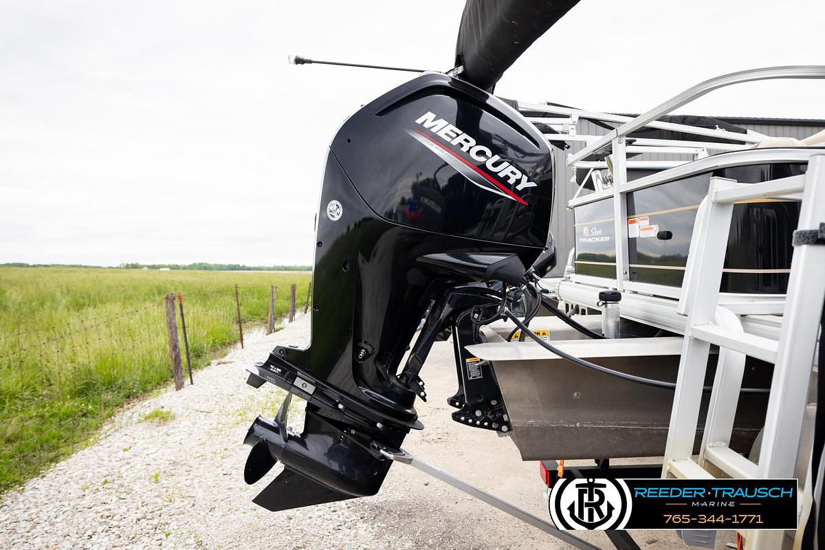 Used 2022 Suntracker Bass Buggy 18 DLX