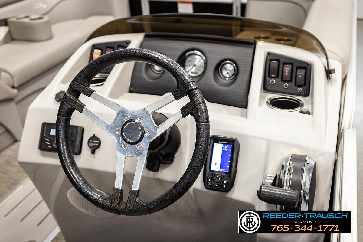 Used 2021 Bennington 22 SVSR