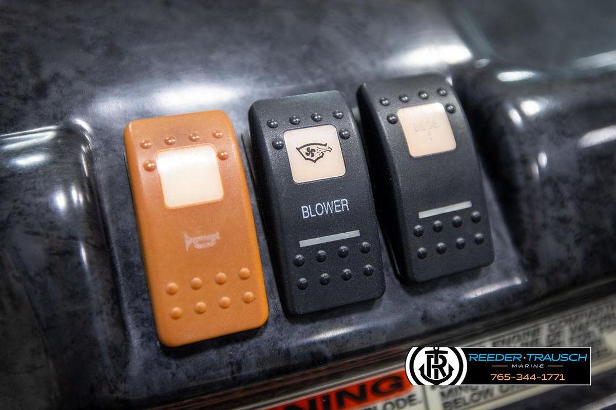 Used 2007 Monterey 234 FS