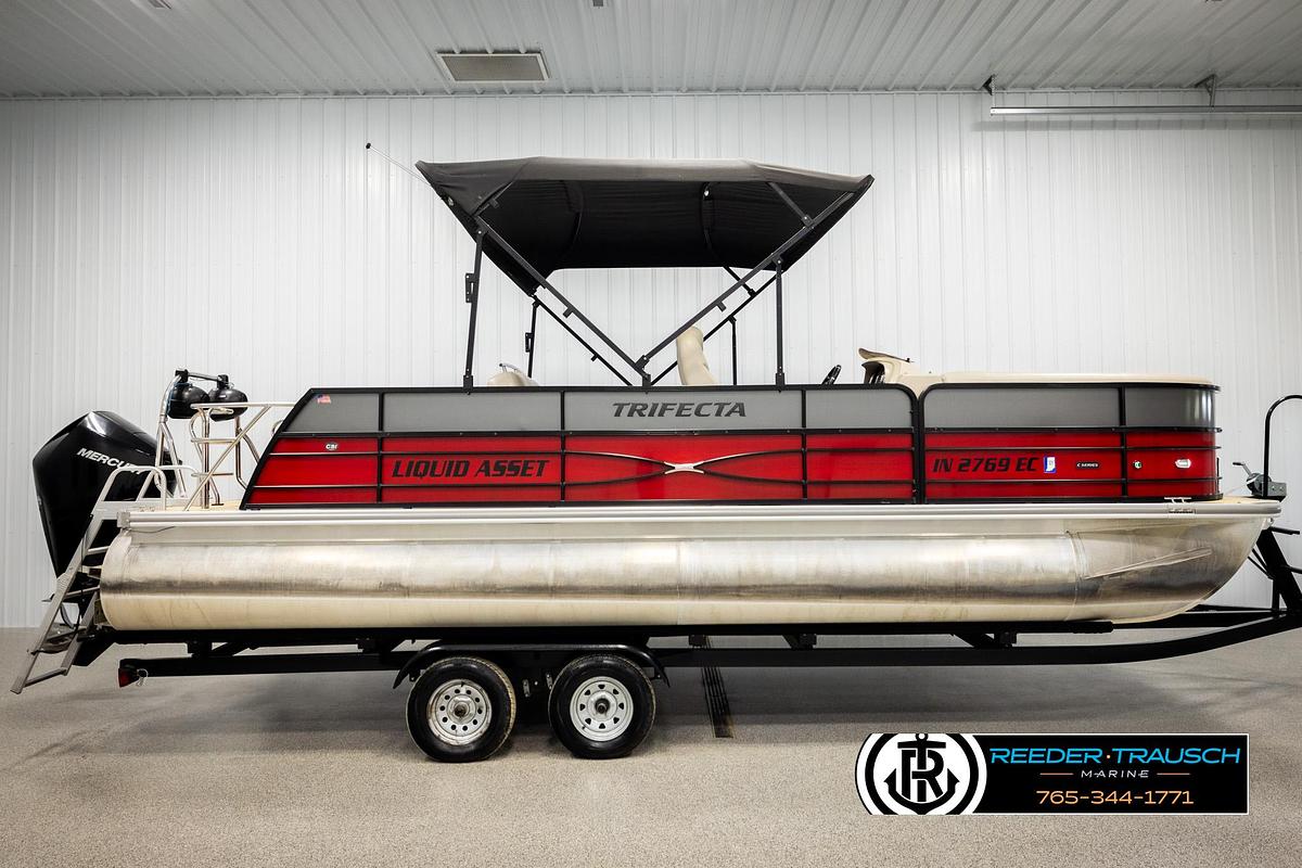 Used 2019 Trifecta 24 SB2CS3