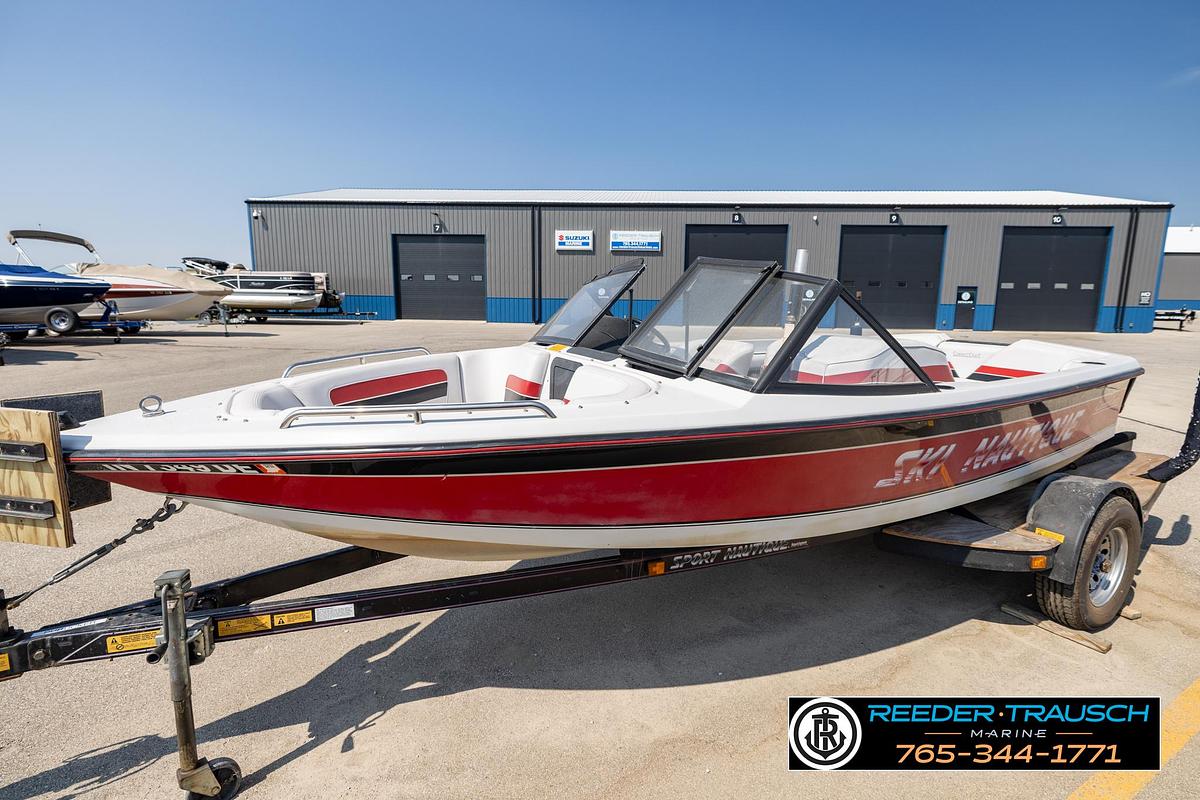 Used 1995 Ski Nautique Correct Craft