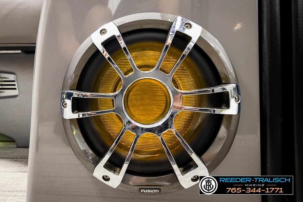 Used 2021 Avalon Excalibur