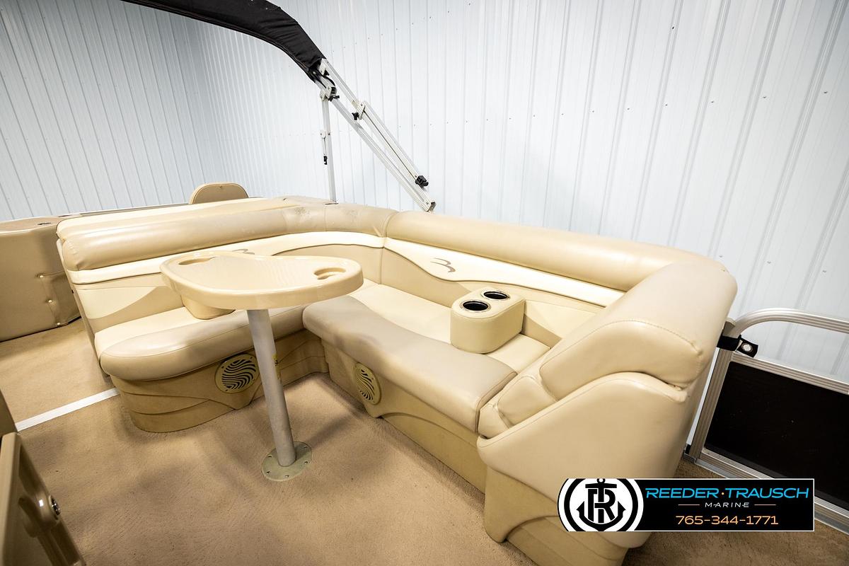 Used 2011 Bennington 22 SFI