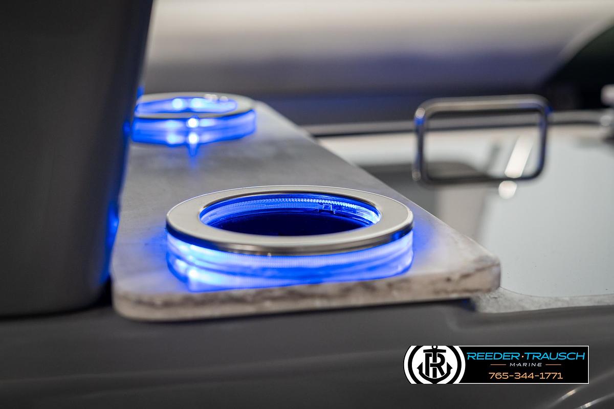 2025 Avalon Catalina Entertainer