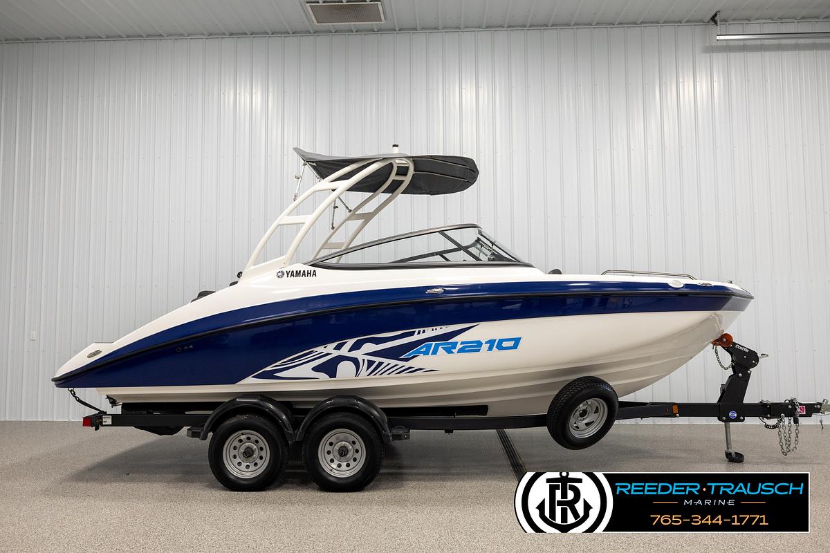 Used 2022 Yamaha AR210
