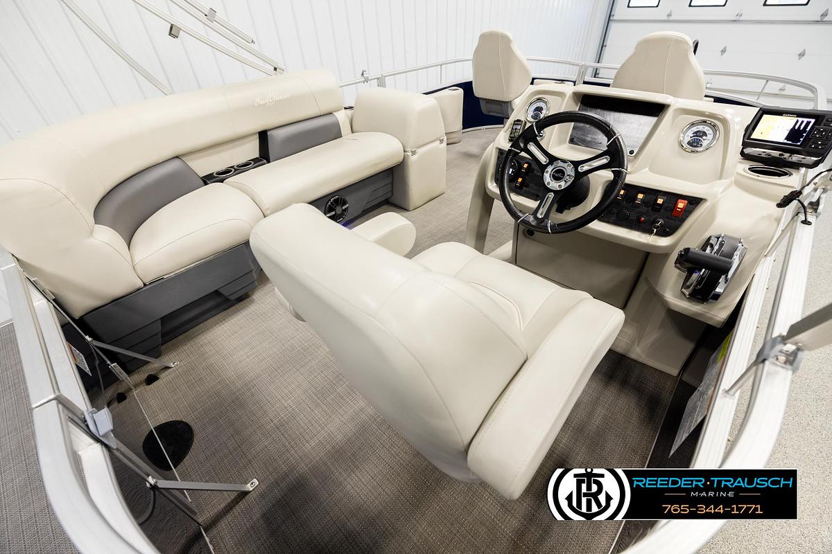 Used 2024 SunChaser Vista Fish