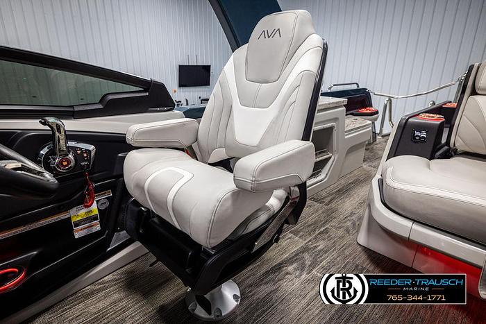 2025 Avalon Excalibur VRBW