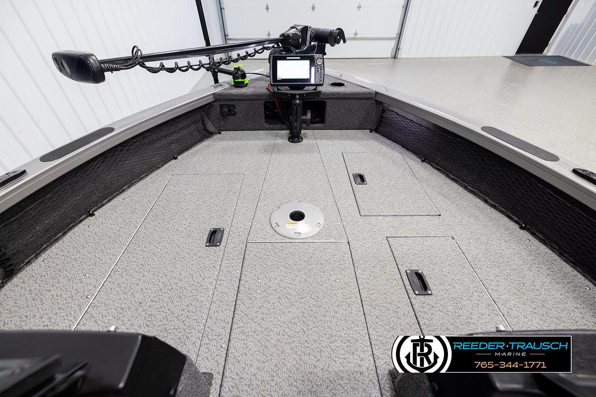 Used 2022 Crestliner 1850 FishHawk