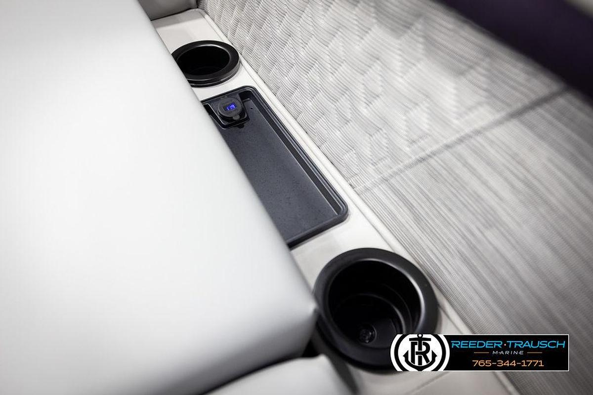 2025 Bennington 22 MFBSE