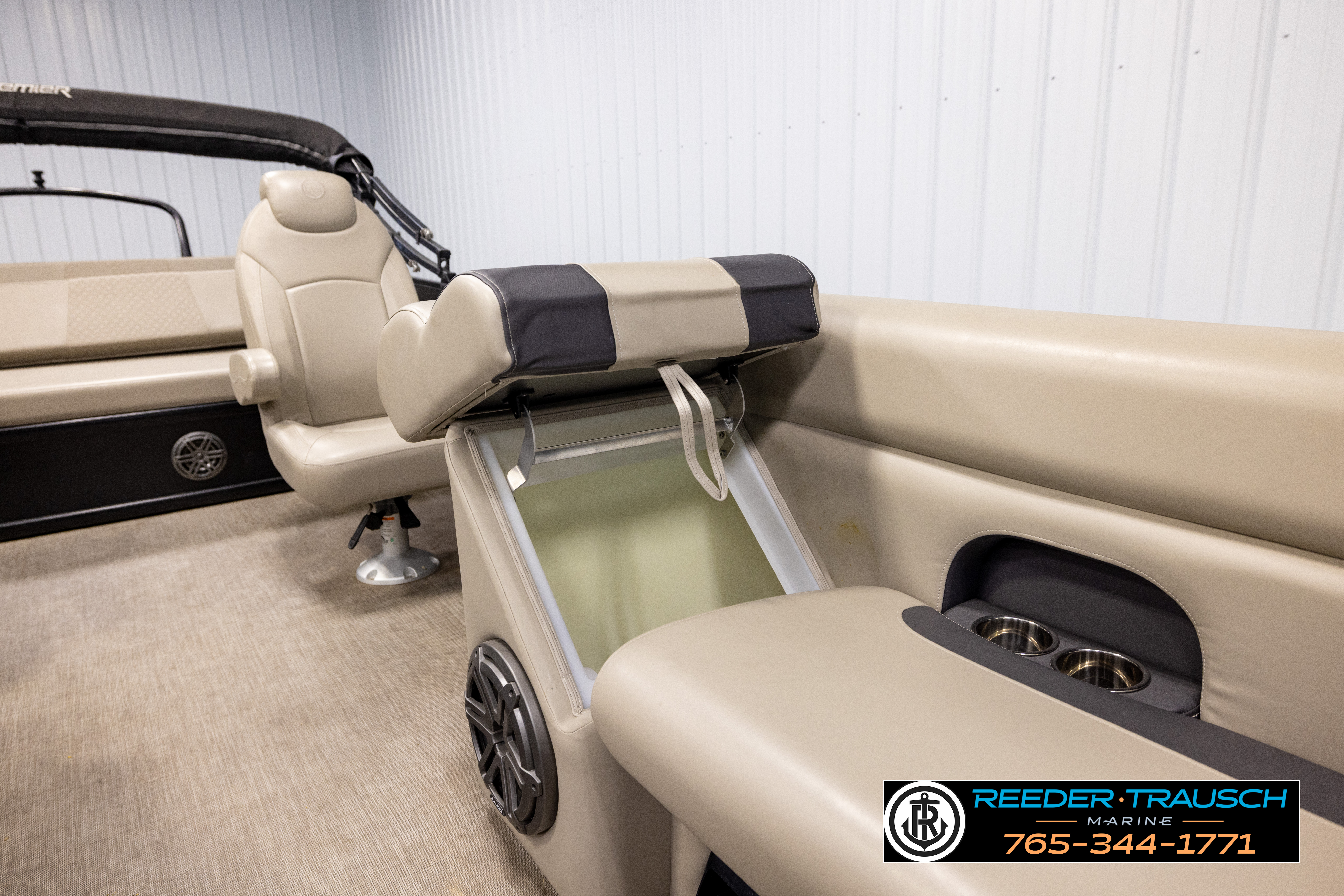 Used 2023 Premier 230 Sunstation RL