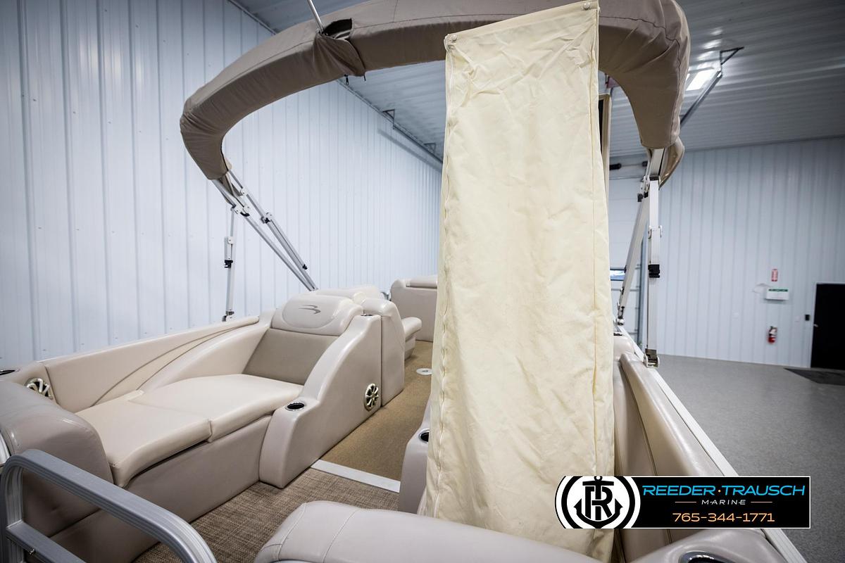 Used 2013 Bennington 2375 GCW