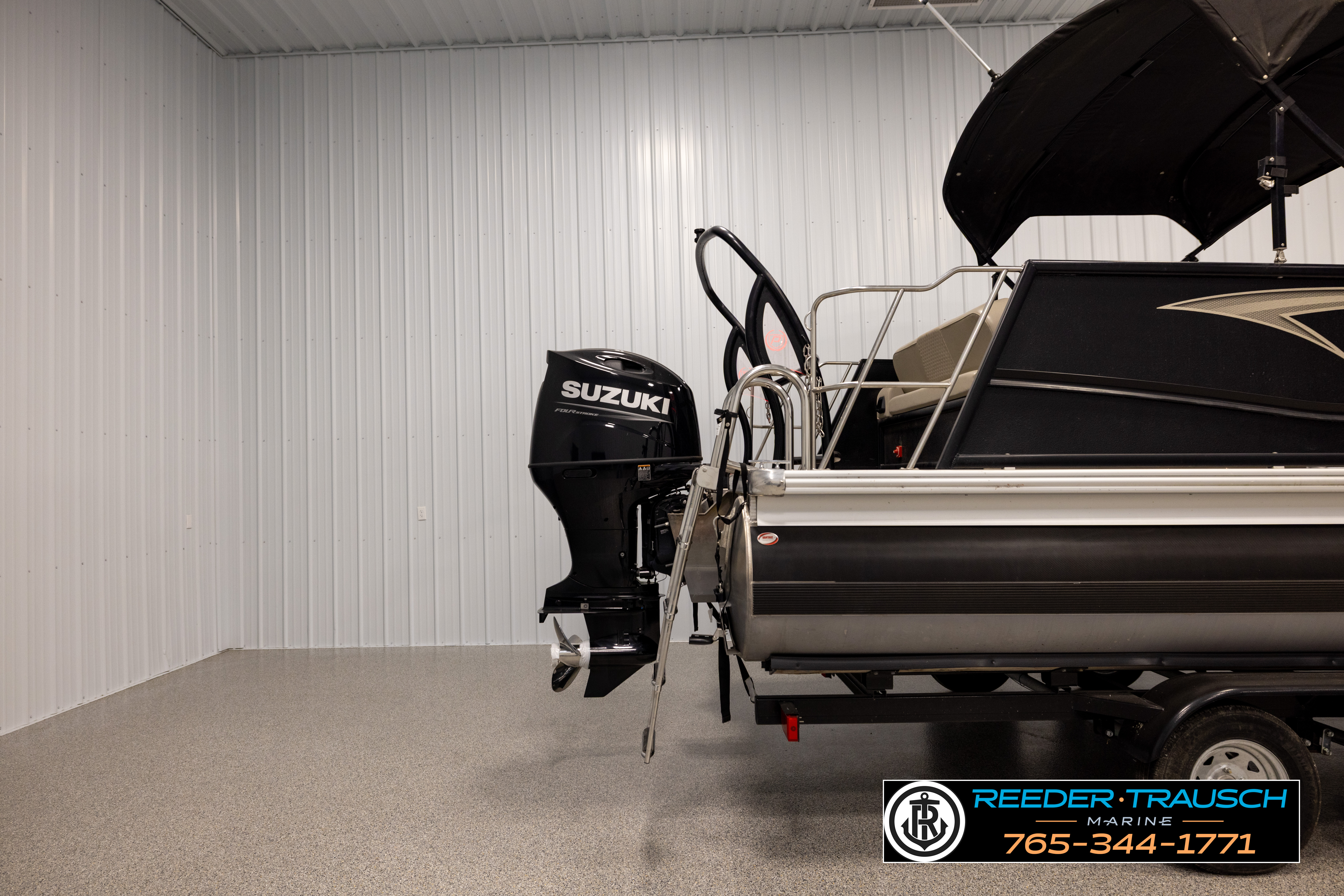 Used 2023 Premier 230 Sunstation RL