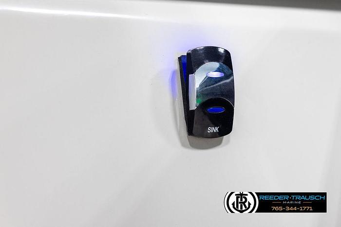 2025 Avalon Excalibur VRBW