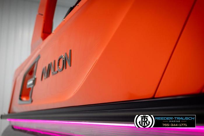 2025 Avalon Excalibur VRB