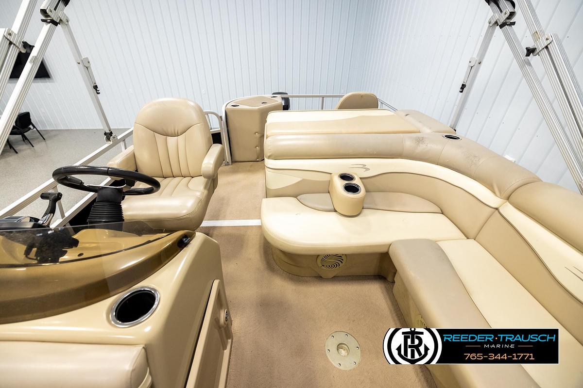 Used 2011 Bennington 22 SFI