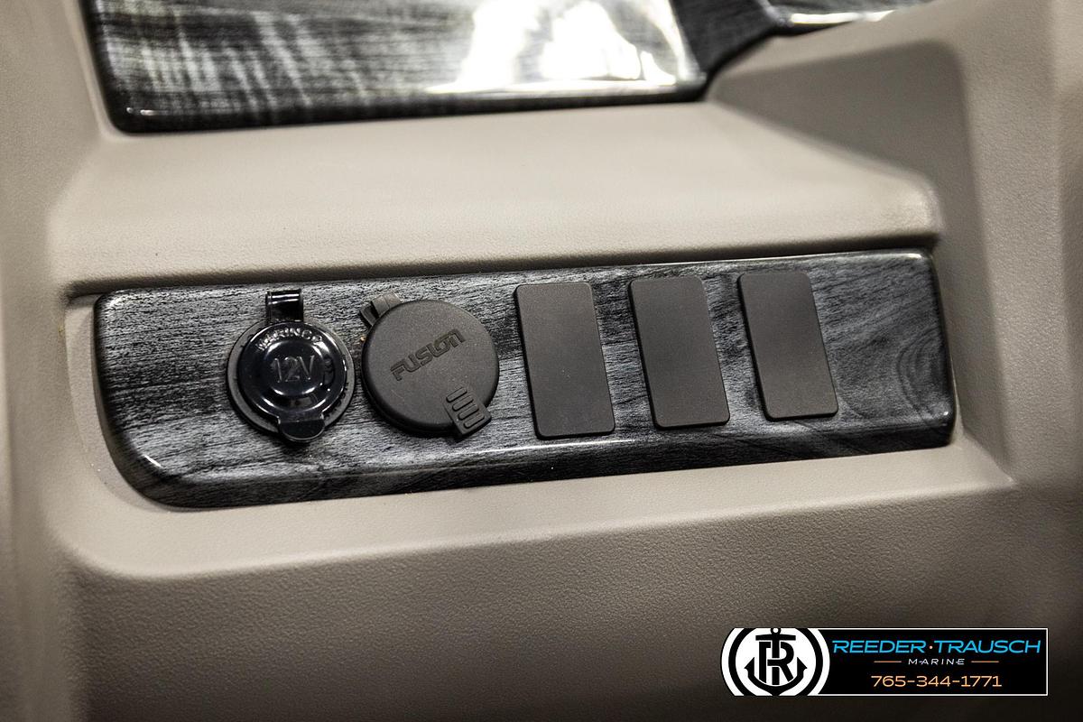 Used 2024 Avalon LSZ CRB