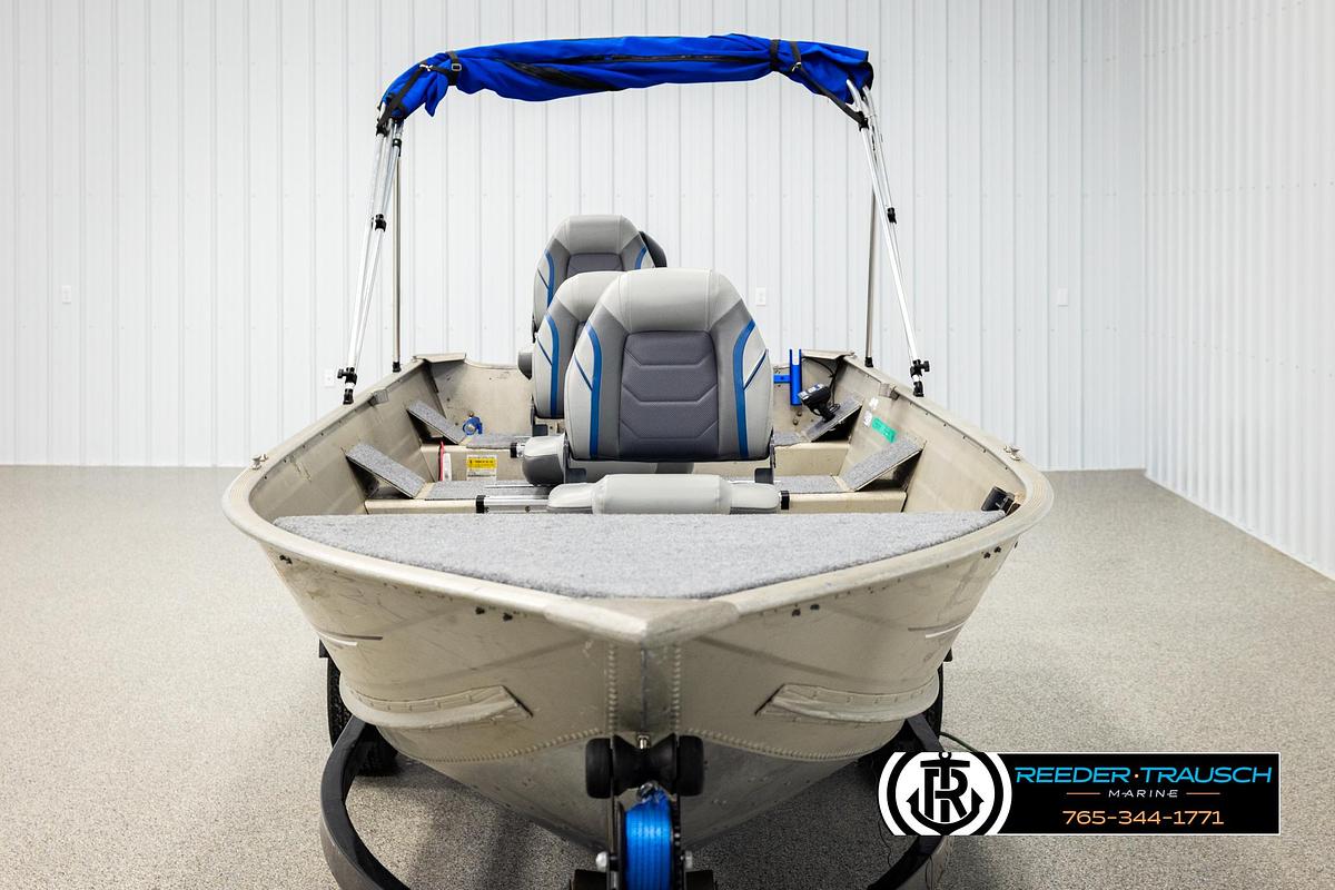 Used 1999 Tracker Guide V-16