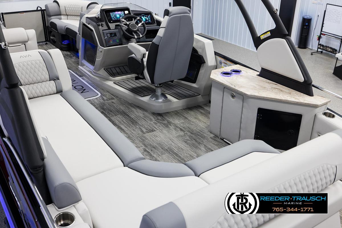 2025 Avalon Excalibur LTD CRB