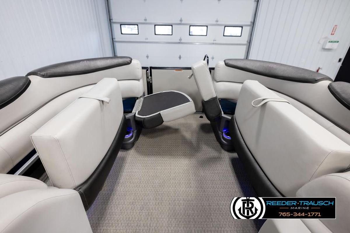 Used 2020 Avalon Catalina EL