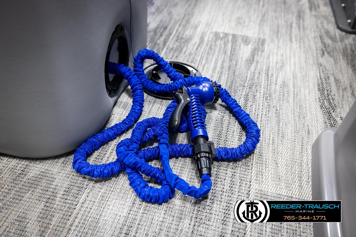 2025 Avalon Catalina Entertainer