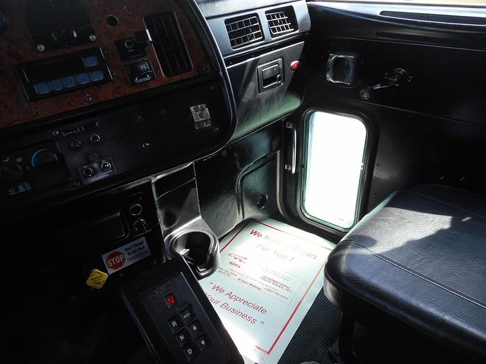 Used 2005 PETERBILT 357