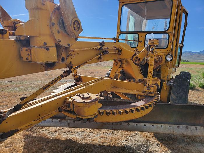 Used Allis Chalmers M100 Motor Grader