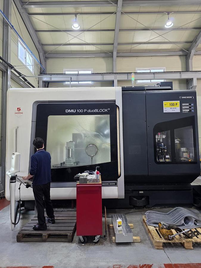 Used DMG DMU 100 P duoBLOCK CNC 5-Axis Machining Center