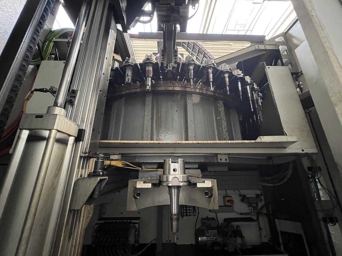 Used Hermle C 60 U Dynamic CNC 5-Axis Universal Machining Center