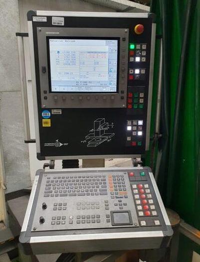 Used SCHARMANN HEAVYCUT 3.3 TDV 6 CNC RAM-FLOOR TYPE BORING & MILLING MACHINE
