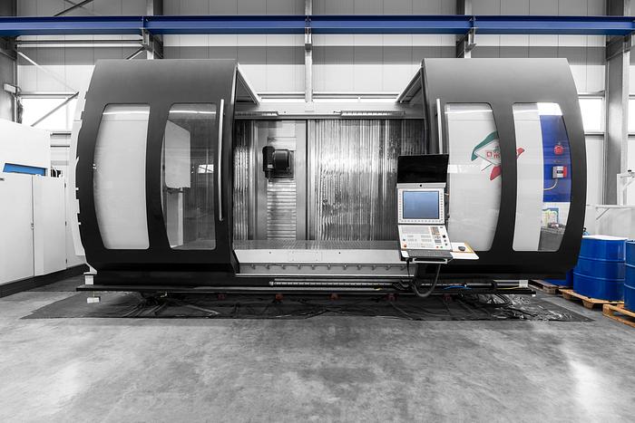 Used Parpas SHARK ONE CNC Travelling Column Milling Machine