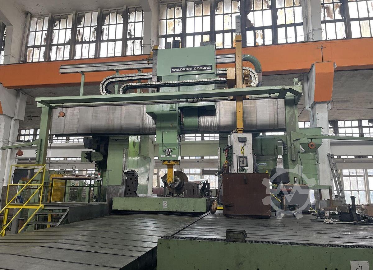 Used Waldrich Coburg 15S-10 FPF 300 CNC 5-Axis Double Column Planer Type Milling Machine with 2 Pallets