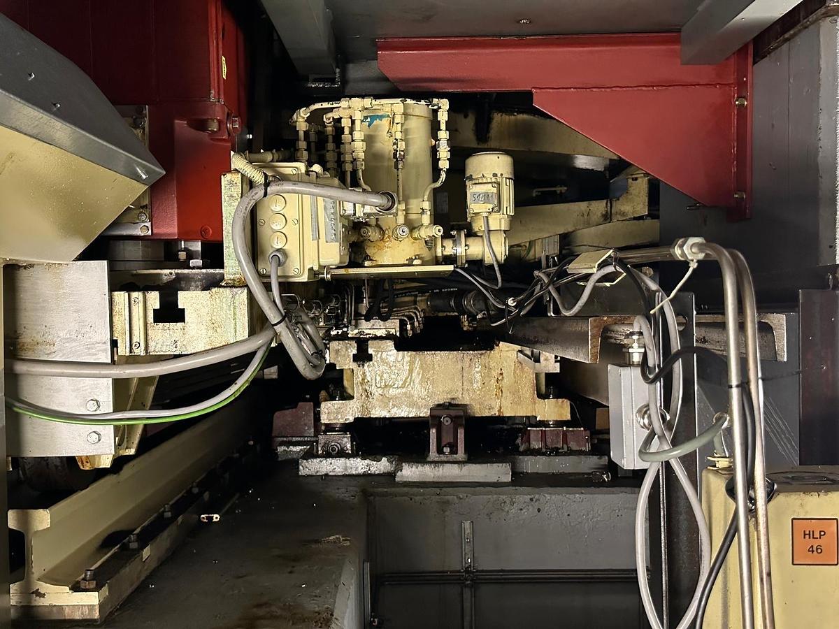 Refurbished Schiess 40 DZ CNC Double Ram Vertical Boring & Milling Machine with Live Spindle & Table C-Axis