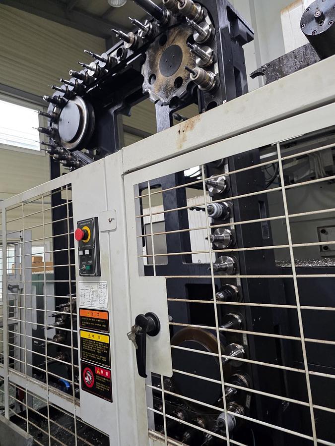 Used 2019 Doosan DCM 2740F II Double Column Bridge Type Multi Machining Center