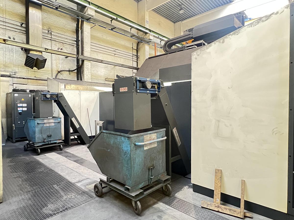 Used DMG DMU 600 G Linear CNC 5-Axis Gantry Milling Machine