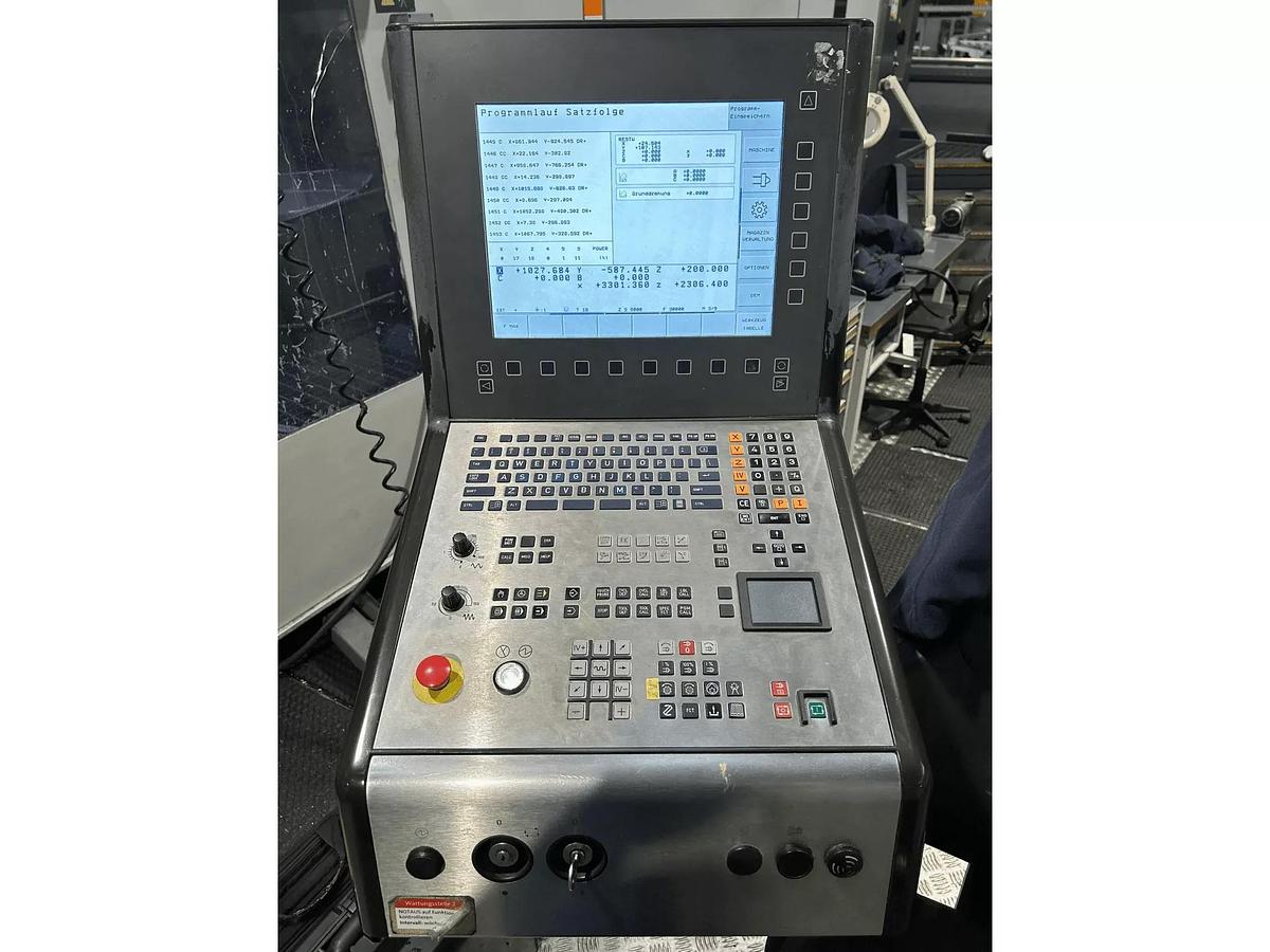 Used DMG DMC 340 U CNC Universal Machining Center with 2 Pallet System & Rotary Table Plate