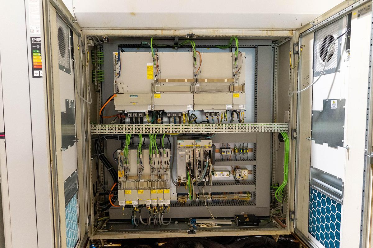 Used WFL M100 / 5000 CNC Turning & Milling MillTurn