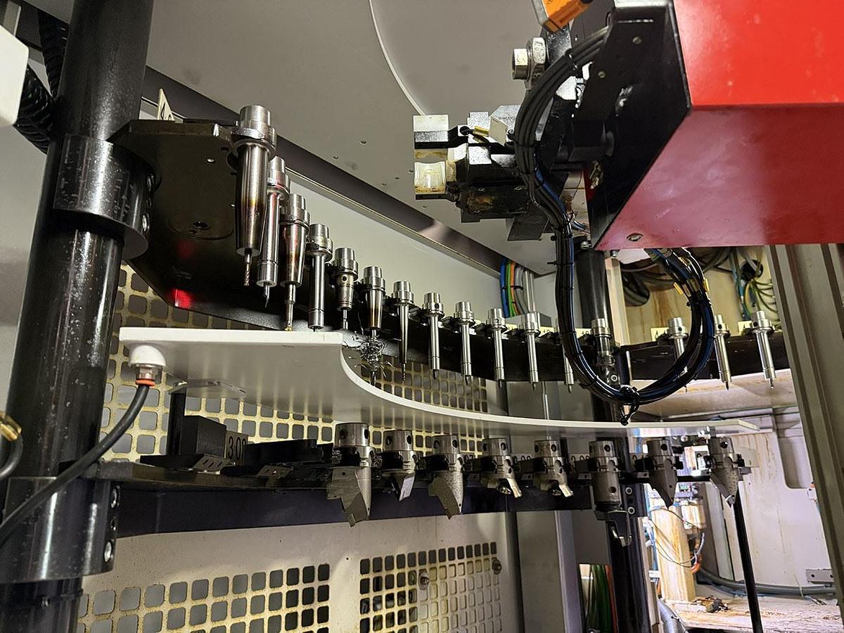 Used 3x Breten 5-Axis Machining Centers with Fanuc Robot Loader 