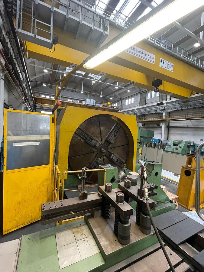 Used Innse S.Eustacchio TP150 x 10000 Four Slide Bed CNC Horizontal Lathe