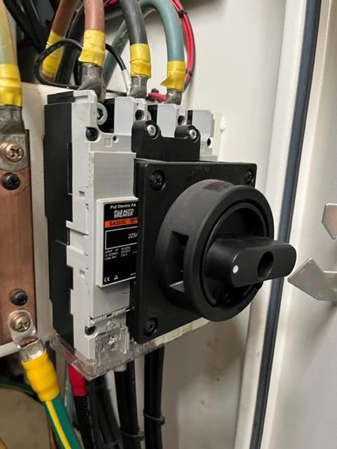 Used 2024 New HANKOOK VTC 125 E APC AUTOMATIC PALLET CHANGER WITH 2 PALLETS HANKOOK VTC 125 E APC