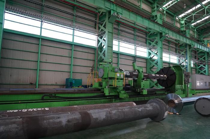 Used Hankook R70W CNC Heavy-Duty Roll Lathe